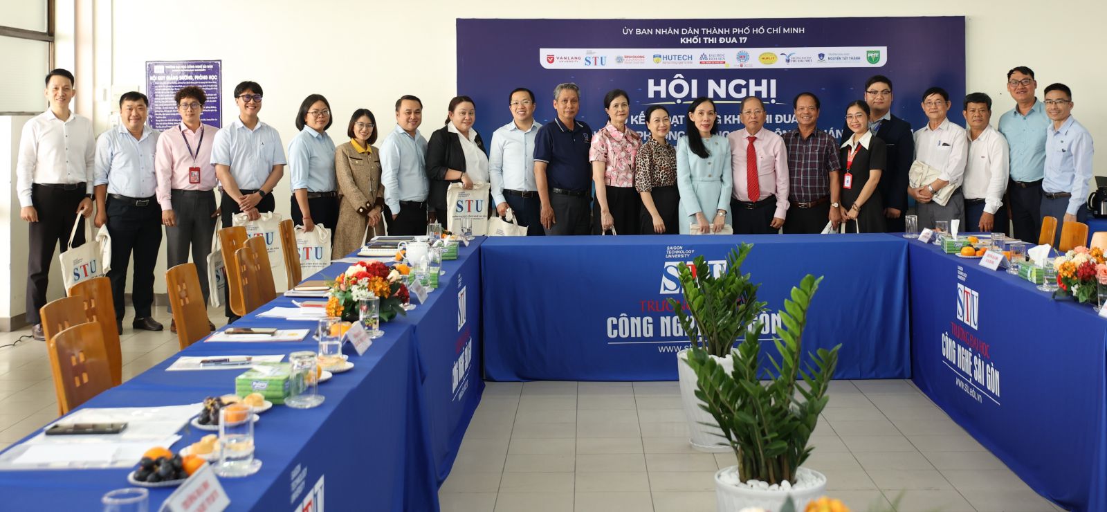 STU TỔ CHỨC HỘI NGHỊ SƠ KẾT KHỐI THI ĐUA 17